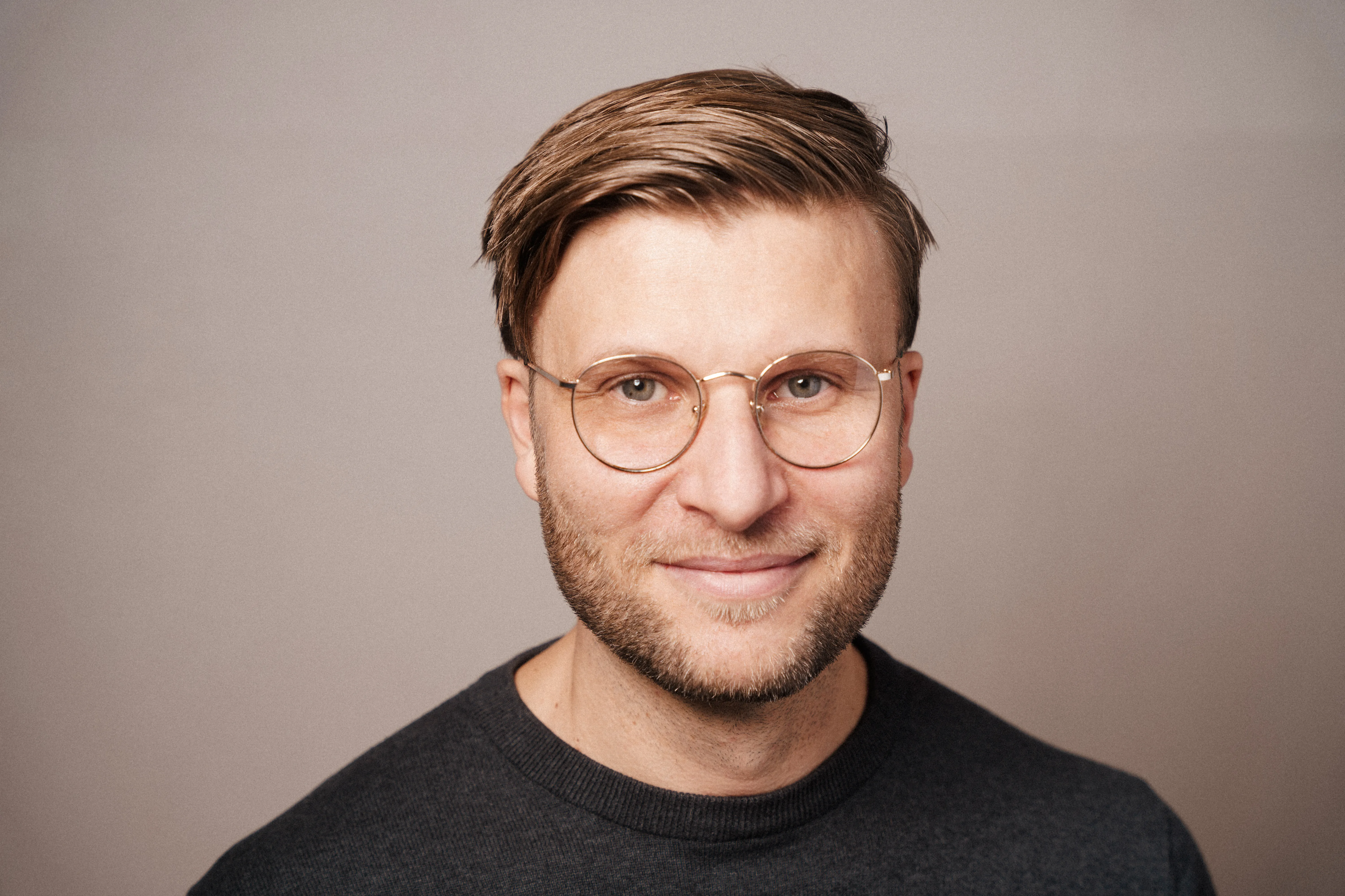 Ein Portrait vom Psychotherapeuten Valentin Eybl.